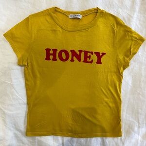 Fashion Nova Honey Yellow Short Sleeve Cropped Tee